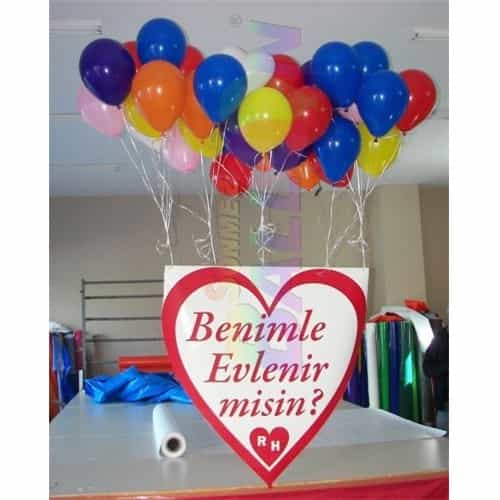 Küp Şeklinde Gümüş Renk Uçan Folyo Balon – İstanbul İçi Teslimat