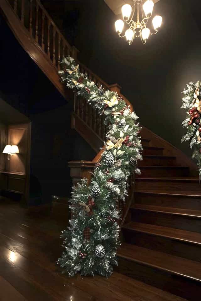 Yeşil Karlı Garland Dekor Süs Hazır Süslenmiş 230*25 CM