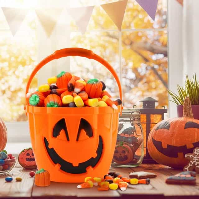 Işıklı Cadılar Bayramı Balkabağı Kova