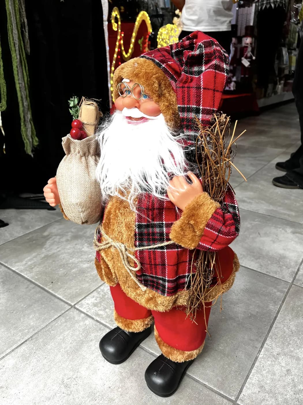 Noel Baba Hediye Paketli Dekor Süs 62 cm